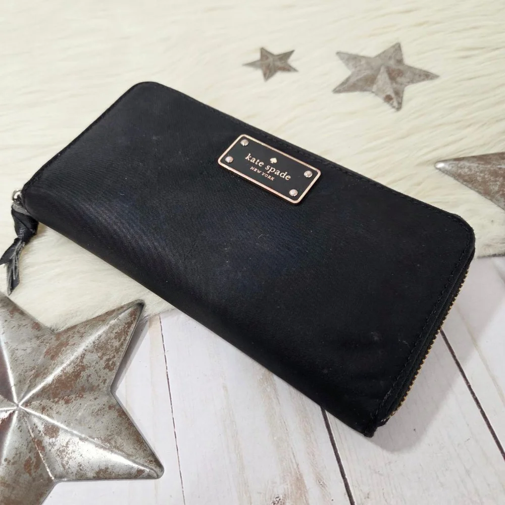 Kate Spade Wilson Road Neda Black nylon Wallet ziparound zipper